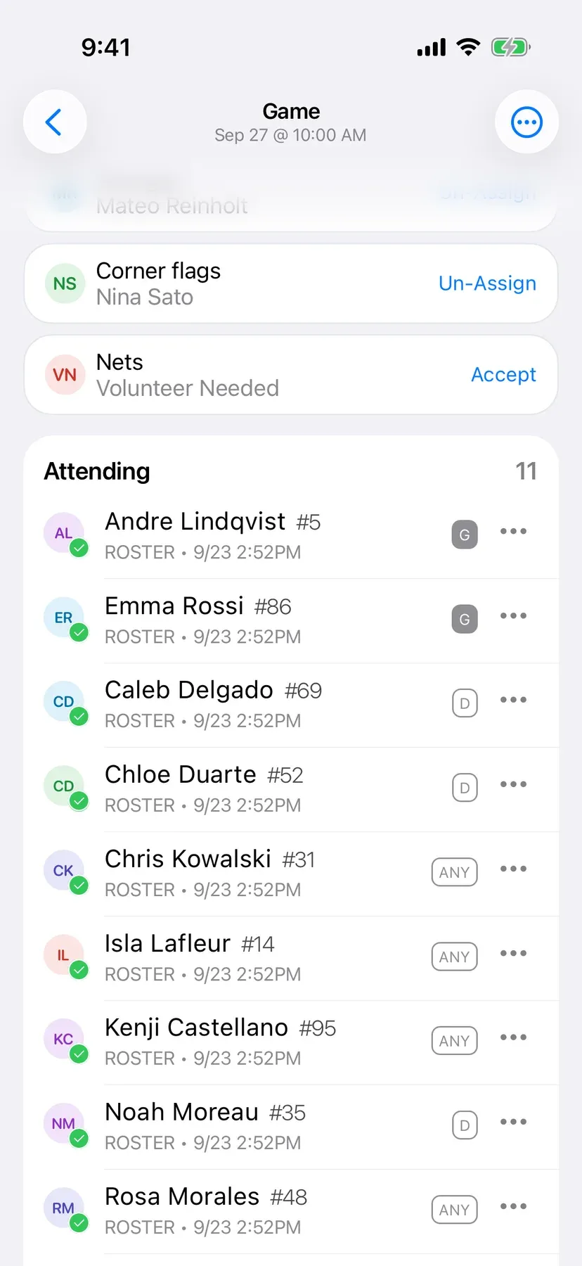 BenchApp game screen showing who is in, out, and yet to reply