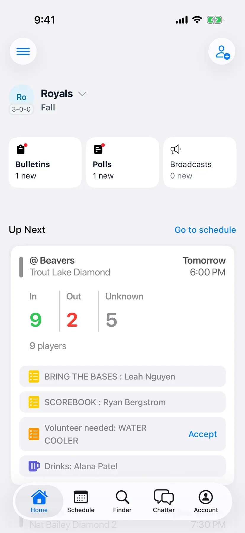 BenchApp team home screen with the next game and who's coming